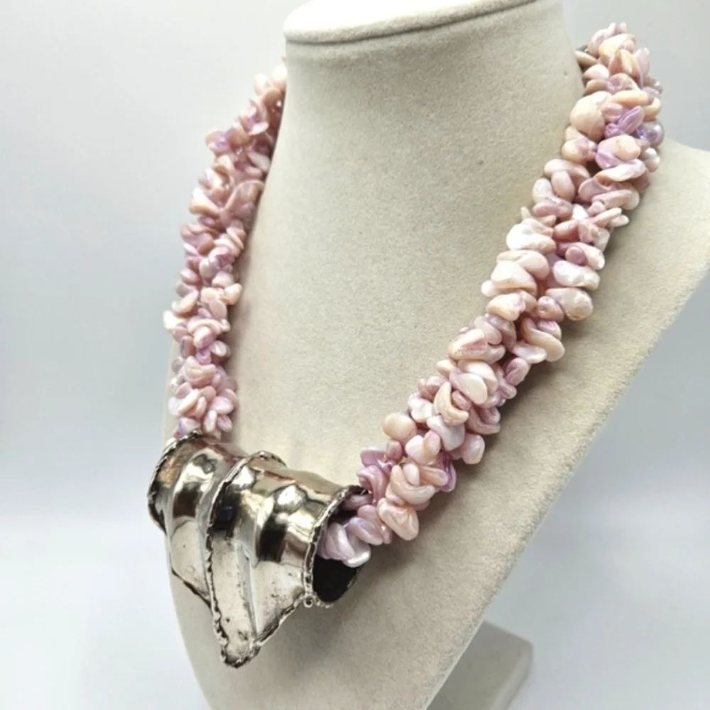 NEW VINTAGE Lavender Purple Stone Large Silver Tone Statement Pendant Necklace